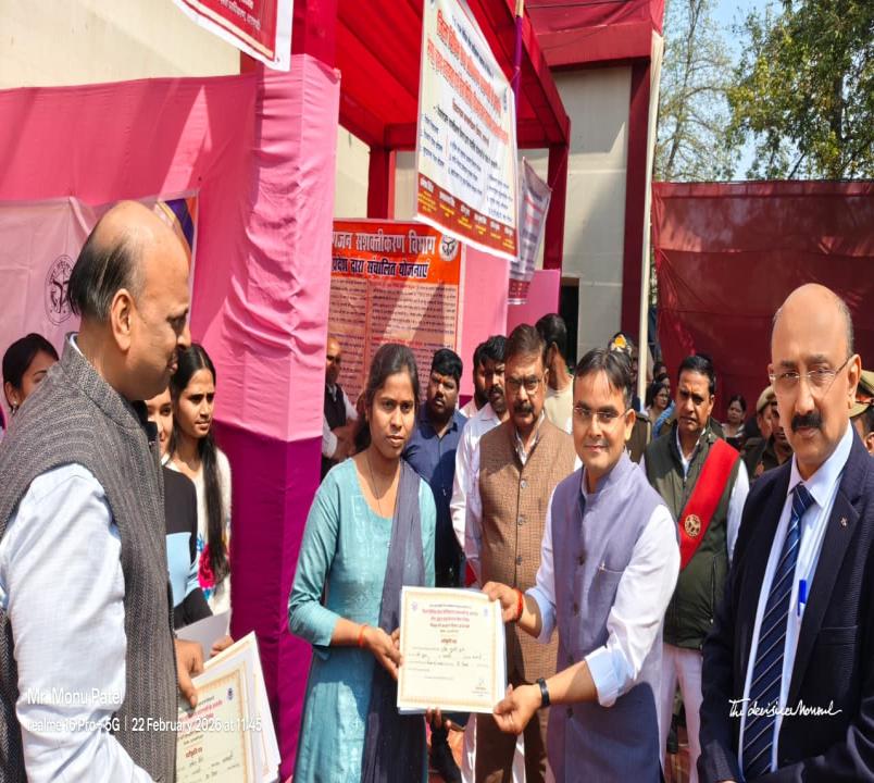 Student certificate distribution